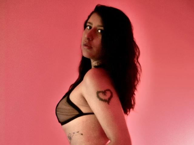 LunaDamasco - Live sex cam - 28781078