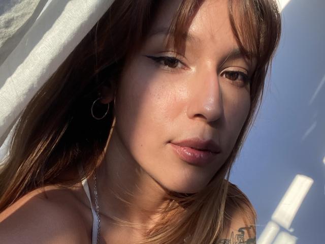 KiaraHernandezX - Live sexe cam - 28781159