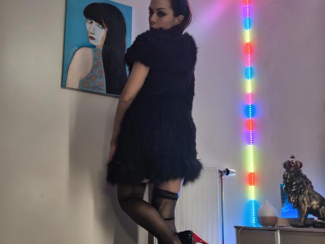 OrianaLaFrancaise - Live porn &amp; sex cam - 28781171