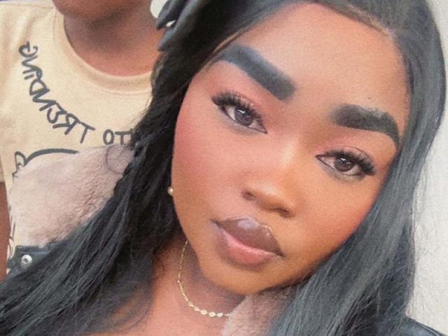 ReinaEbanox - сексуальная веб-камера в реальном времени - 28781957