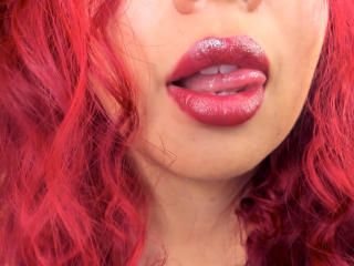 Ver la ficha detallada de ScarletBloom