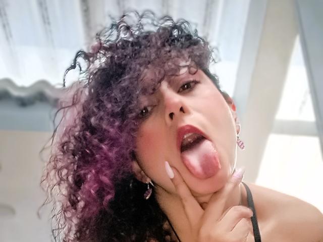 IrinaSweett - Live porn &amp; sex cam - 28783868