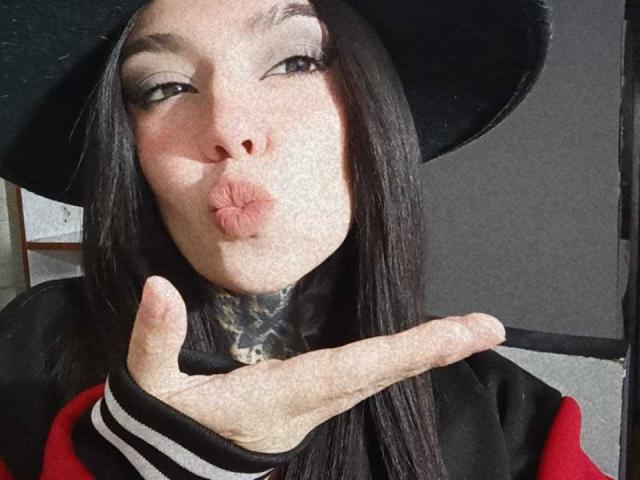 LannieGonzales - Live sexe cam - 28784600