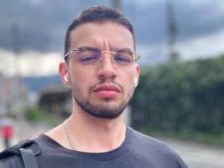 Ver la ficha detallada de MichaelMagno