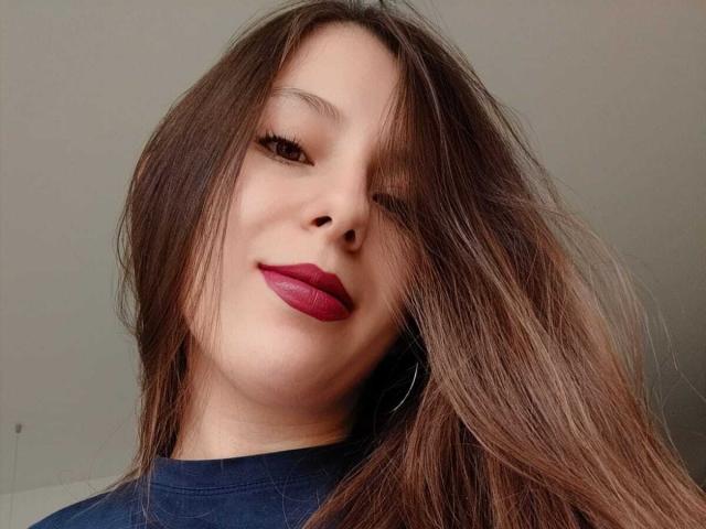 EvelinCortes - Live sex cam - 28785920