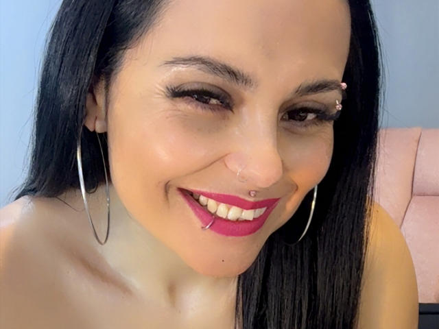 CharlotteCrofort - Live porn &amp; sex cam - 28786652