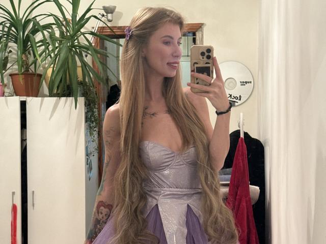 CharlotteDream - Live sexe cam - 28787804