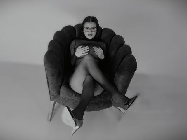 IrisBlair - Sexe cam en vivo - 28788230