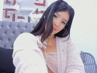 Detaillierten Steckbrief von AdelleVelvet ansehen