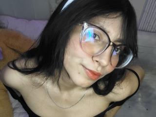 Ver la ficha detallada de VioletXBloom