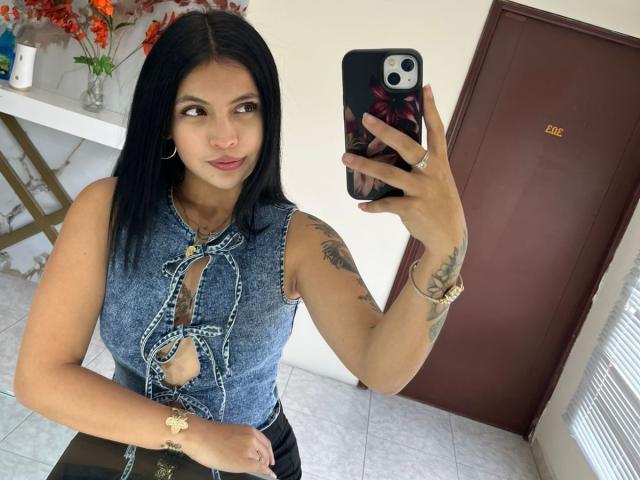 NyraVanel - Live Sex Cam - 28789499