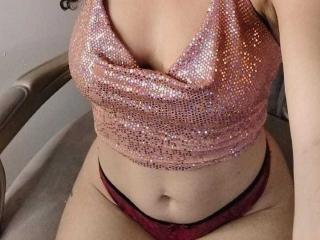 Ver la ficha detallada de LoreneCurly