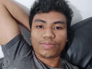 HottManXの詳細情報を見る