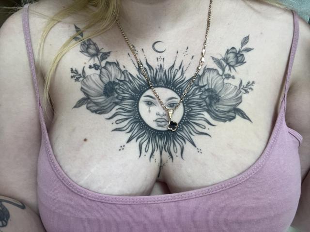 DiLaria - Porno na żywo i seks kamera - 28792367