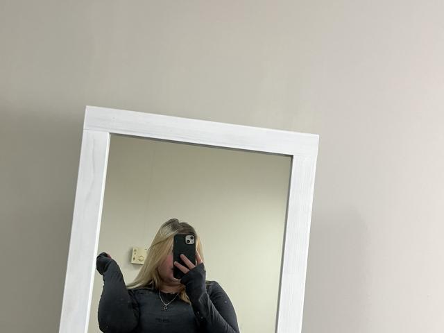 DiLaria - Porno na żywo i seks kamera - 28792436