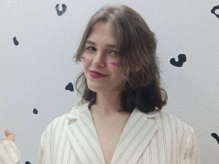 Ver la ficha detallada de LariElla