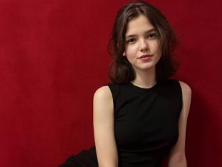 Ver la ficha detallada de LariElla