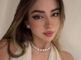 AmeliaCollinsの詳細情報を見る