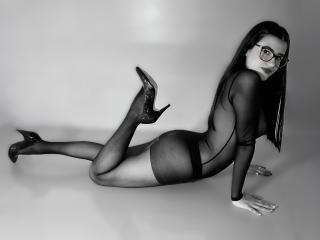 Ver la ficha detallada de IrisBlair