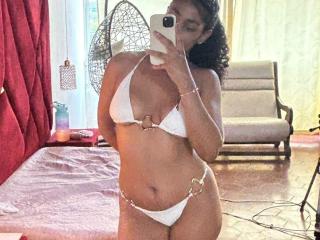 NatalyBlonderの詳細情報を見る