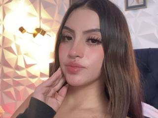 查看LunaBlossom的详细信息