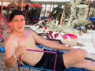 Ver la ficha detallada de SanderNoah