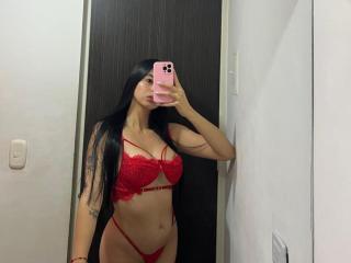 Ver la ficha detallada de IsabellaJames