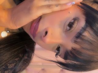 查看EmmaEbony的详细信息