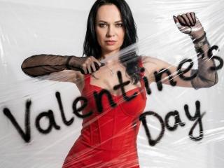 查看Dalaila的详细信息