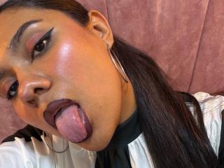 查看SashaSpicy的详细信息