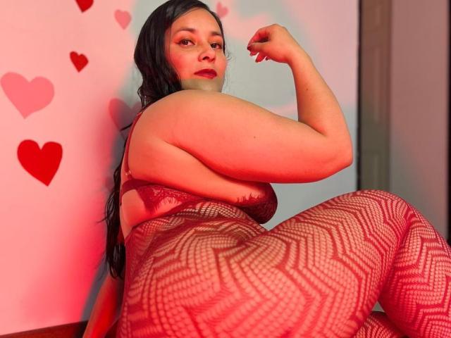 MichellMonet - Live porn &amp; sex cam - 28804418