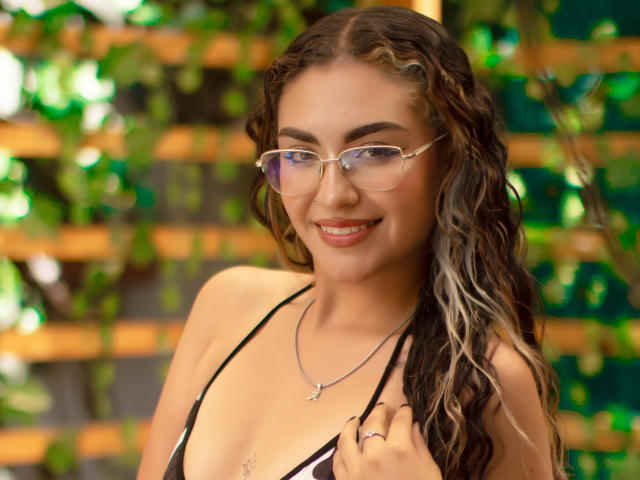 AdaraAngel - Sexe cam en vivo - 28804805