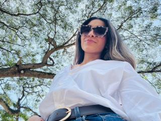 查看AdharaCooperr的详细信息