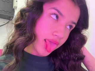 查看IrisBlair的详细信息