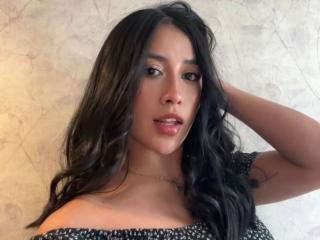 Prikaži popoln profil modela AnyaJay