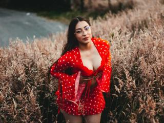 Prikaži popoln profil modela AnnFisher