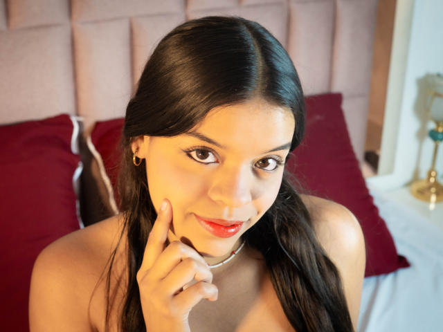 LiinaSantacruz - сексуальная веб-камера в реальном времени - 28809743