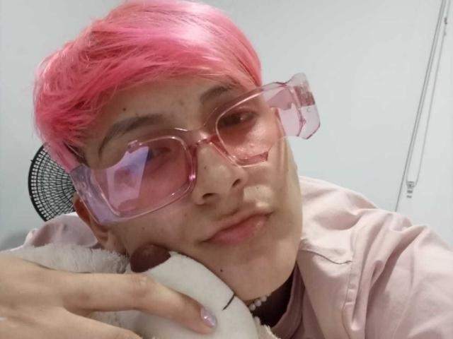 DannyRouds - Live porn &amp; sex cam - 28810046