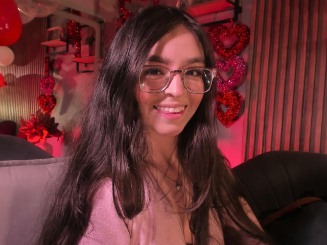 EvaMcAllister - Live porn &amp; sex cam - 28810157