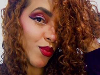 Prikaži popoln profil modela ShamanthaFire