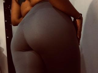 Prikaži popoln profil modela ShamanthaFire