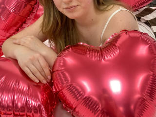 Prikaži popoln profil modela Marriam