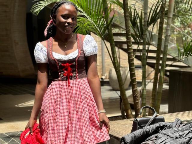 SexyBadriya - Live porn &amp; sex cam - 28811594