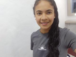 Prikaži popoln profil modela CanelaaSwett