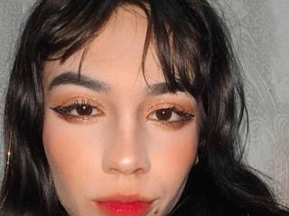 Prikaži popoln profil modela KatherinJohns