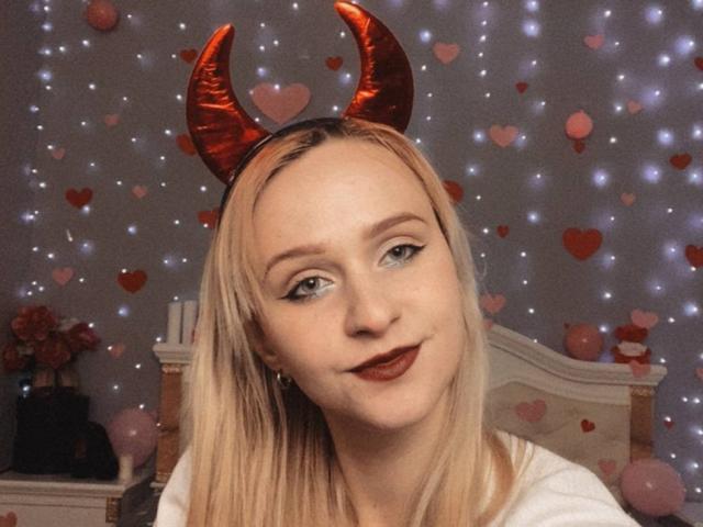 FlyFreedom - Live porn &amp; sex cam - 28812116