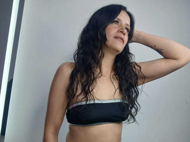AriannaSeete - Sexe cam en vivo - 28812344