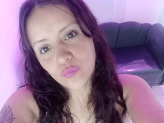 Prikaži popoln profil modela AriannaSeete