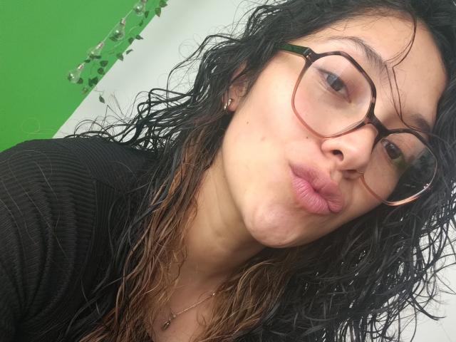 ChantalBernadette - Live porn &amp; sex cam - 28812557