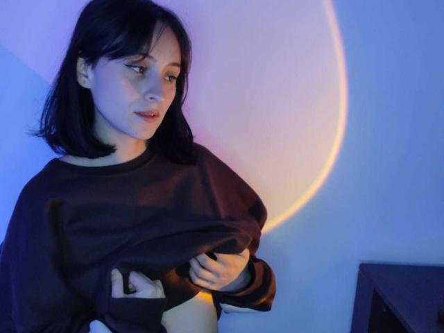 AnnieLamberth - Live sexe cam - 28812608